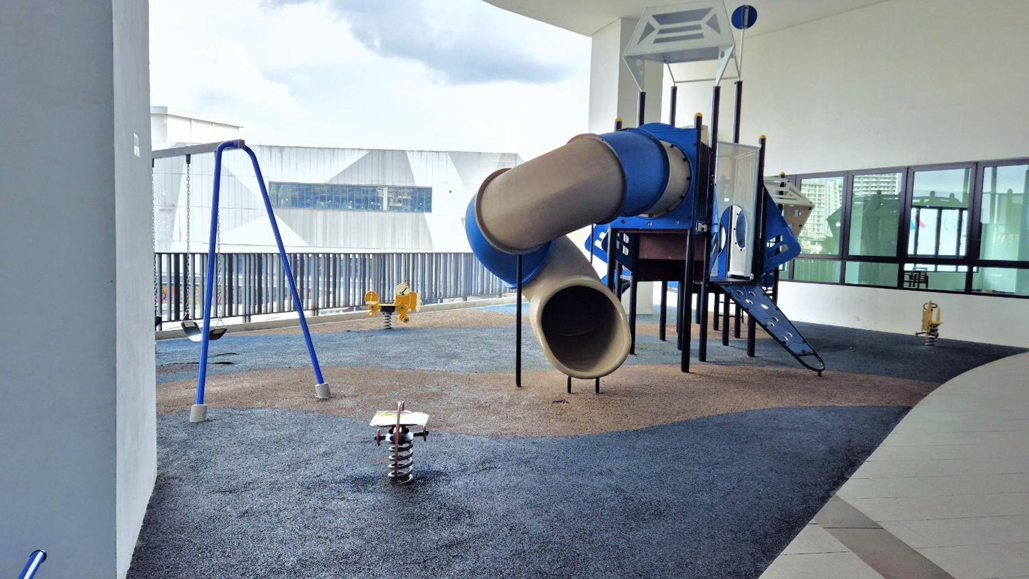 9Pax 2R2B Family Suite, I-City, I-Suite, Hyde, Beside Theme Park, Wifi 50-55" Smart Tv Shah Alam Exterior photo